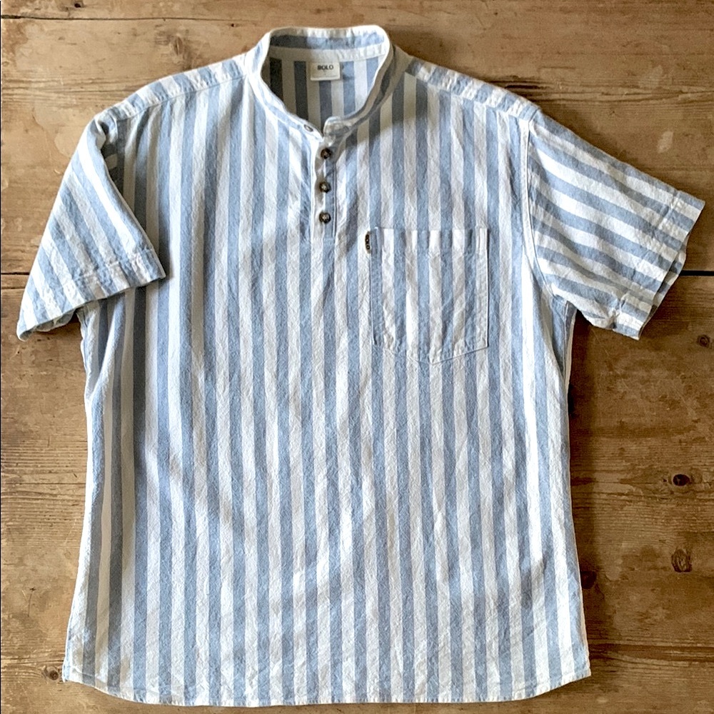 NWOT Mens Linen Cotton Blue and White Striped banded collar henley  Shirt